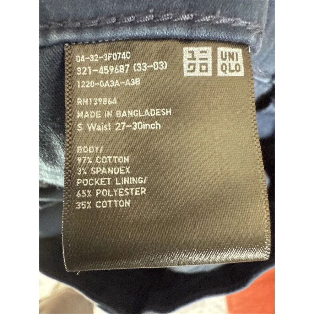 Uniqlo Men’s Ultra Stretch Color Jeans Skinny Tapered Mid-Rise Blue Small- 27-30